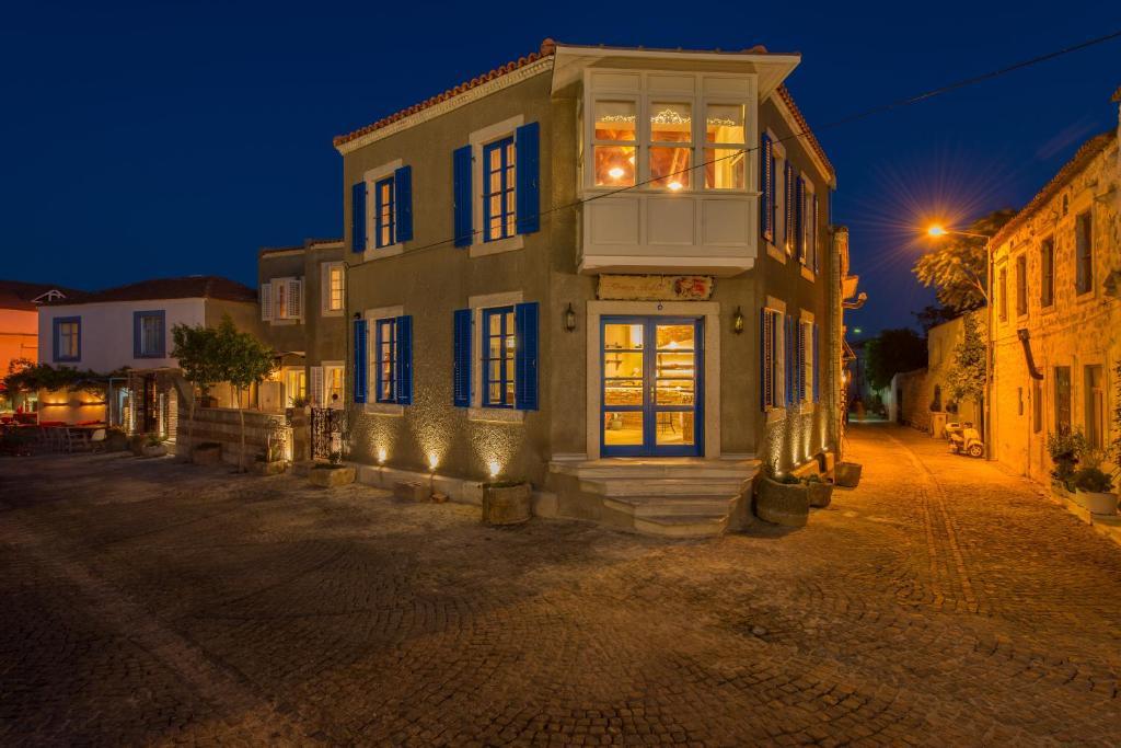 Alacati Kostem Hotel - Special Category Exterior photo